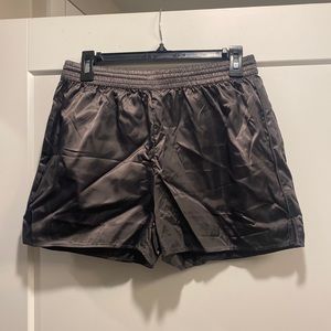 Skims utility shorts